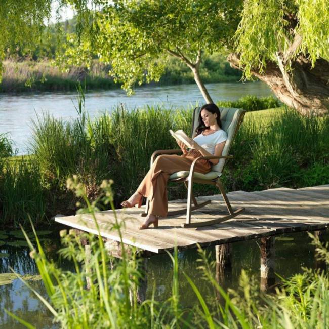 Кресло-качалка пластиковое Folio табак 720х810-925х1190-1125 мм