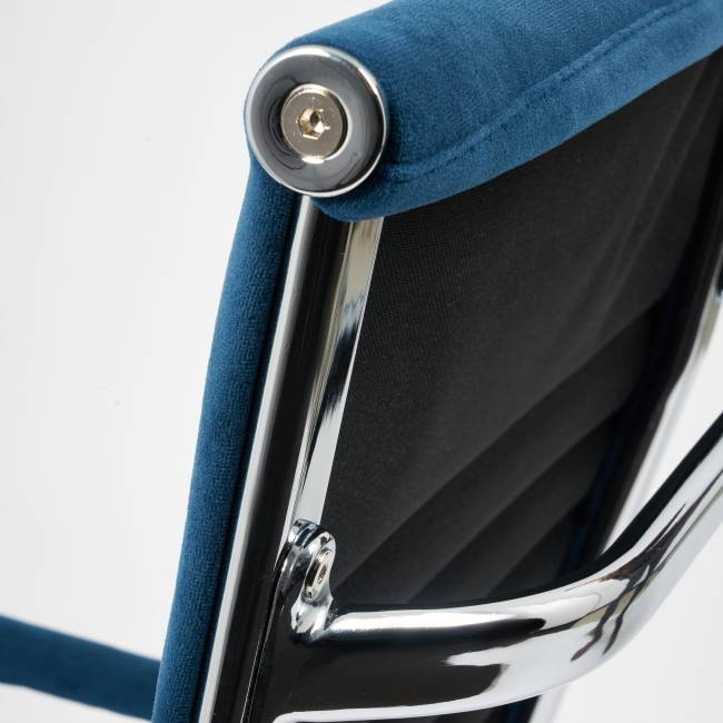 Кресло URBAN флок , синий, 32 синий флок Кресло URBAN флок , синий, 32 синий флок