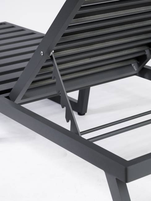 Шезлонг-лежак из алюминия с матрасиком G501.0E04