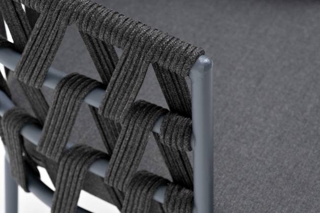 "Диего" стул плетеный из роупа, каркас из стали серый (RAL7022) муар, роуп темно-серый круглый, ткань темно-серая 027